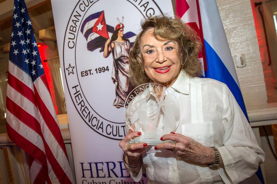 El Sumario - Falleció a los 96 años Delia Fiallo, "la madre de las telenovelas"