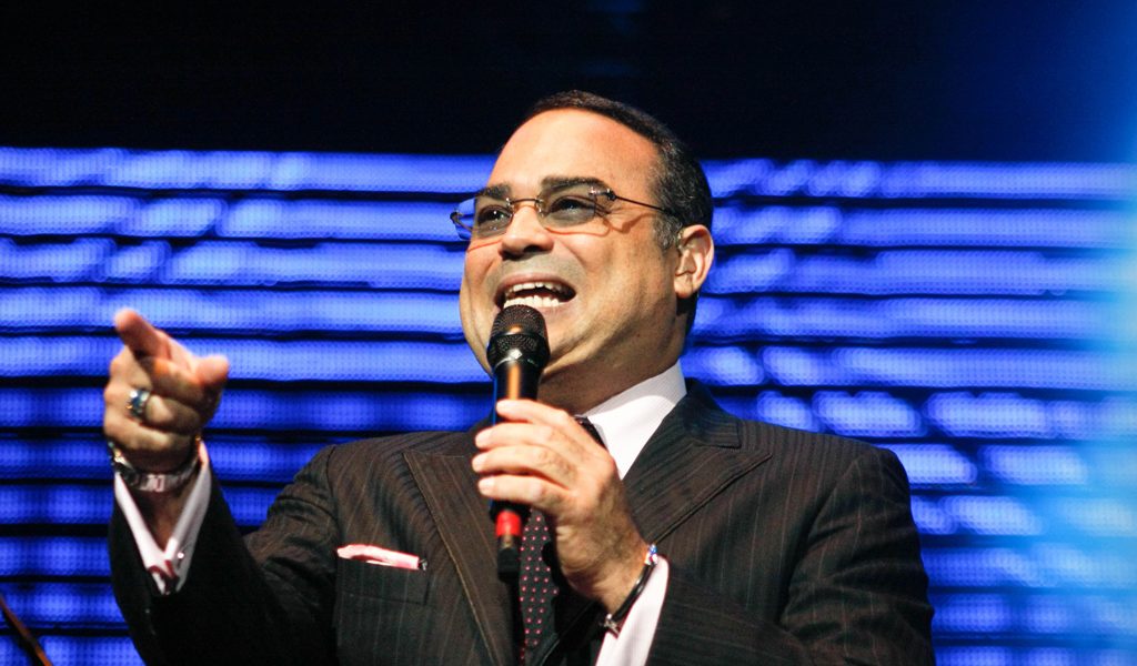 El Sumario - Gilberto Santa Rosa se presentará en 15 ciudades de EE.UU.