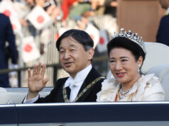 El Sumario - Japón rechaza incluir a las mujeres en la línea de sucesión imperial