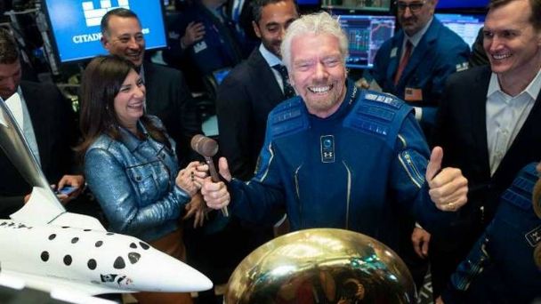 El Sumario - Richard Branson vuela al espacio en el avión VSS Unity