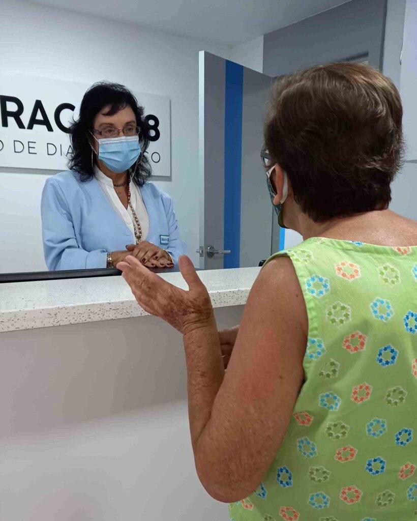 El centro de salud es una alianza con la Alcaldía de Baruta y tiene la capacidad de realizar mamografías, ecosonogramas, desintometrías óseas y consultas de ginecología, con precios bajos