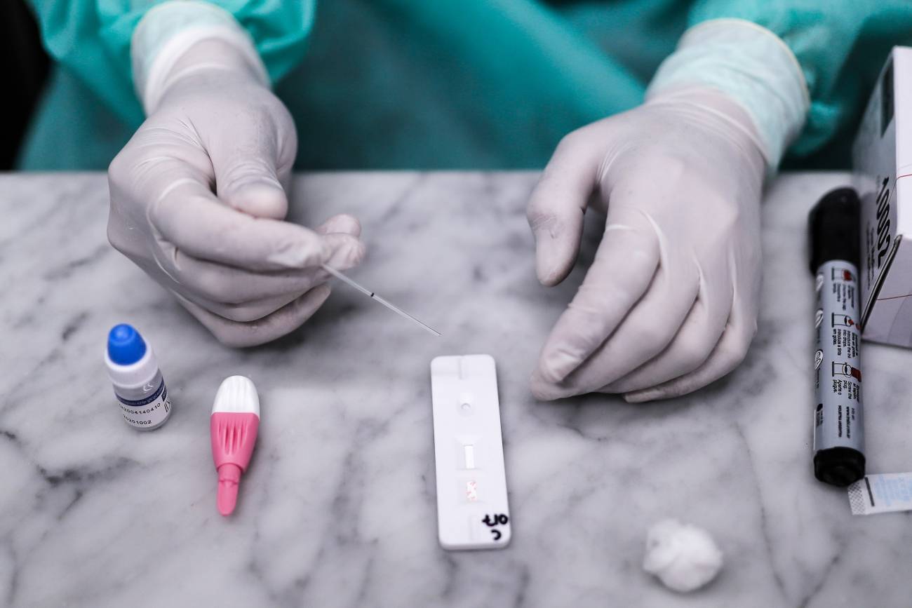 El Sumario - Personas infectadas por Covid-19 podrían generar anticuerpos contra el virus de por vida