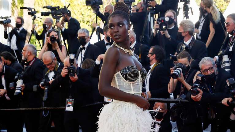 El Sumario - Roban joyas a la actriz Jodie Turner-Smith en el Festival de Cannes