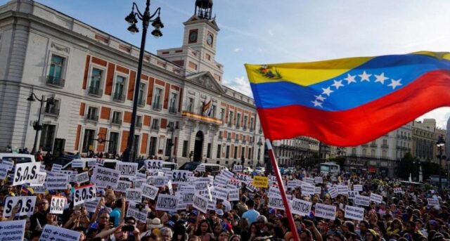 Venezolanos lideraron peticiones de asilo de 2020 en España