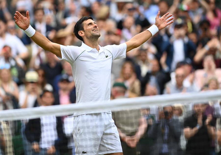 El Sumario - Nadal y Federer felicitan a Djokovic por su triunfo en Wimbledon