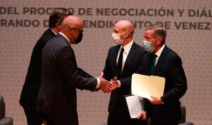 El Sumario - Diálogo en México: Aconsejan tener “grandes aspiraciones, pero bajas expectativas”