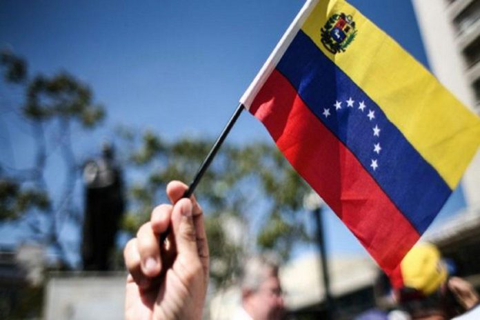 El Sumario - Diálogo en México: Aconsejan tener “grandes aspiraciones, pero bajas expectativas”