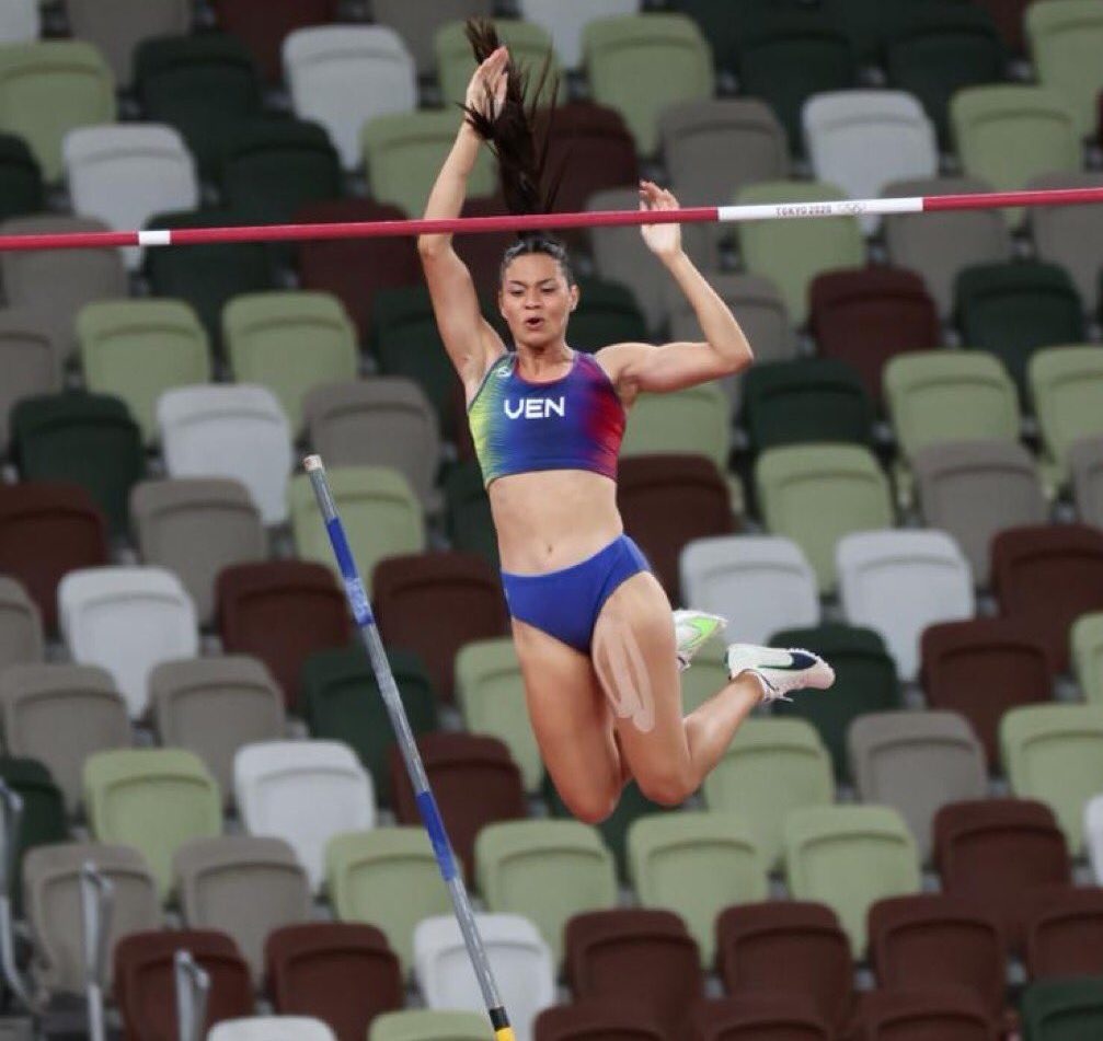 El Sumario - Venezolana Robeilys Peinado clasificó a la final de salto con pértiga en los JJ.OO.