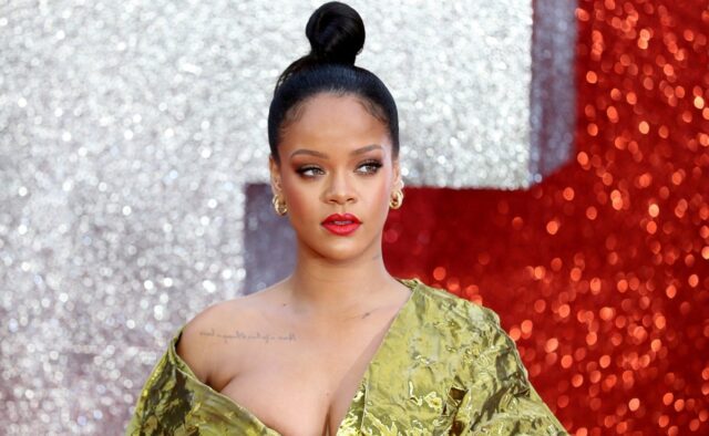 El Sumario - Rihanna se convierte en la cantante más millonaria del mundo según Forbes