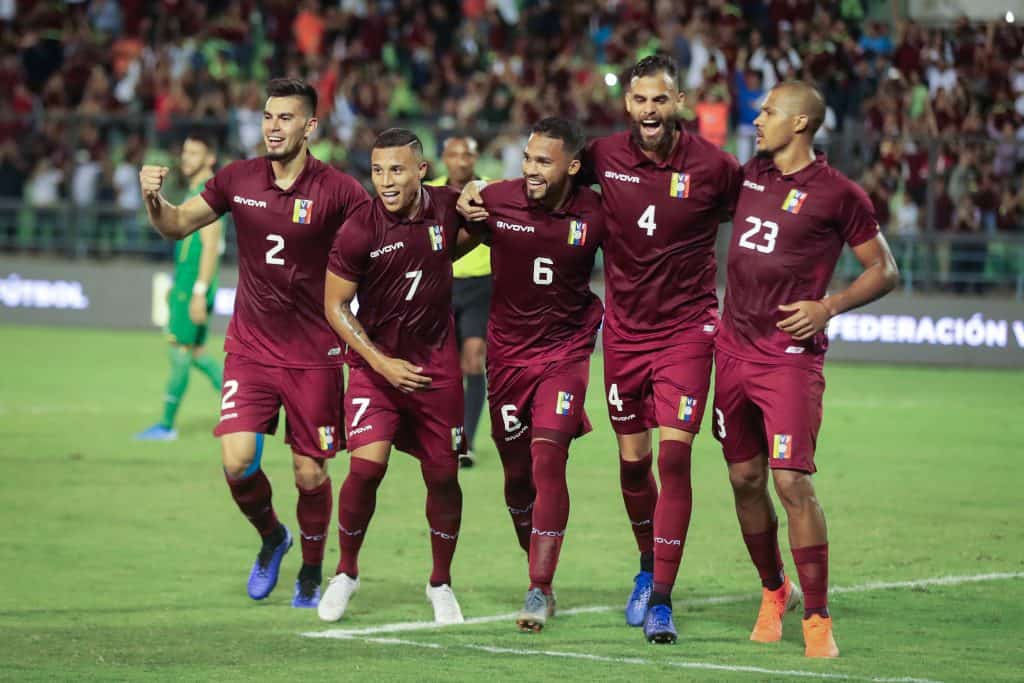 El Sumario - Presentan lista de los pre-convocados de la Vinotinto para las eliminatorias