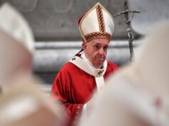 El Sumario - Interceptan en Milán una carta dirigida al papa Francisco con tres balas