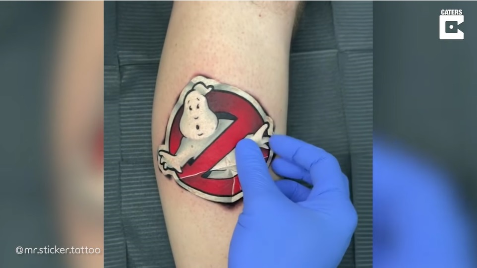 El Sumario - Conoce a Luke Cormier, Mr. Sticker Tattoo