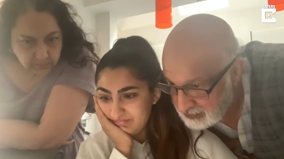 El Sumario - Así reaccionaron unos padres al saber las notas del máster de su hija