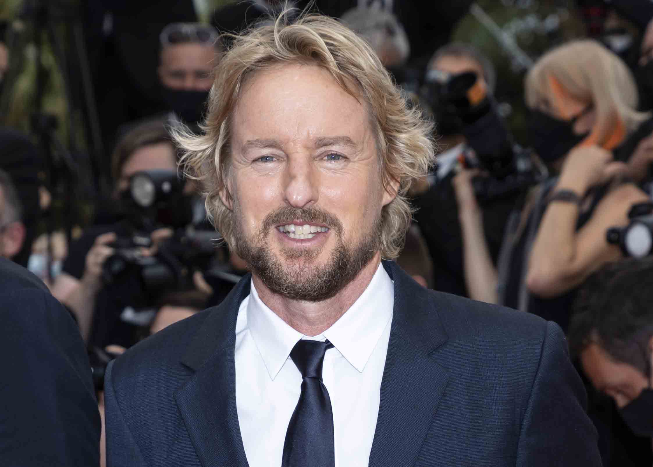 El Sumario - Owen Wilson protagonizará una película basada en atracción de Disneyland