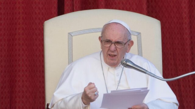 El Sumario - El papa Francisco denunció que todavía 