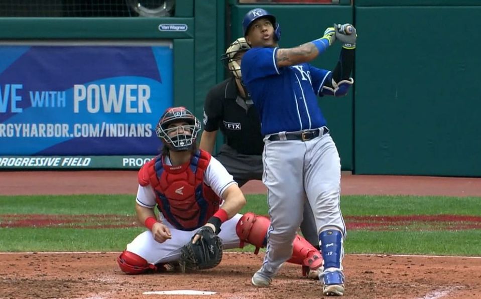El Sumario - Salvador Pérez implantó nueva marca de cuadrangulares en la MLB