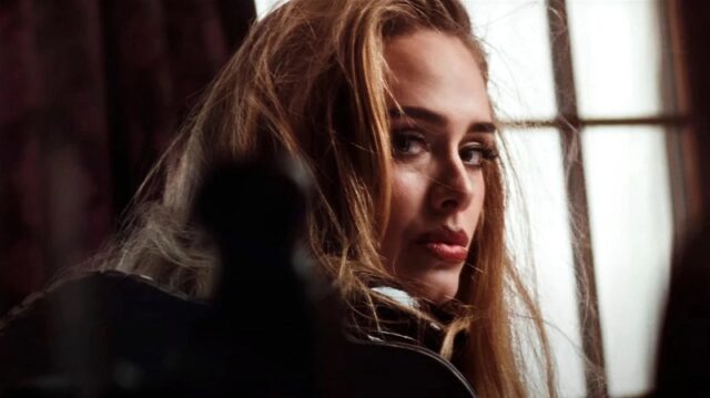 El Sumario - Adele estrenó su nuevo tema musical “Easy On Me” El Sumario - Adele estrenó su nuevo tema musical “Easy On Me”
