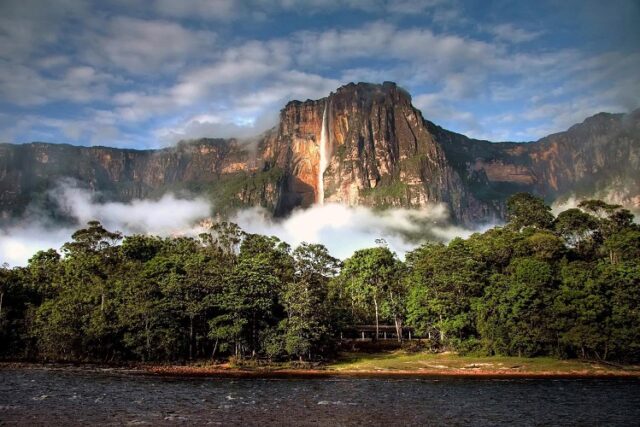 El Sumario - Gobierno asegura que Venezuela aumentó sus áreas protegidas del 22 % al 30 %