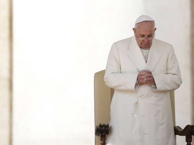 Papa pidió eliminar los muros del egoísmo y de los intereses nacionales