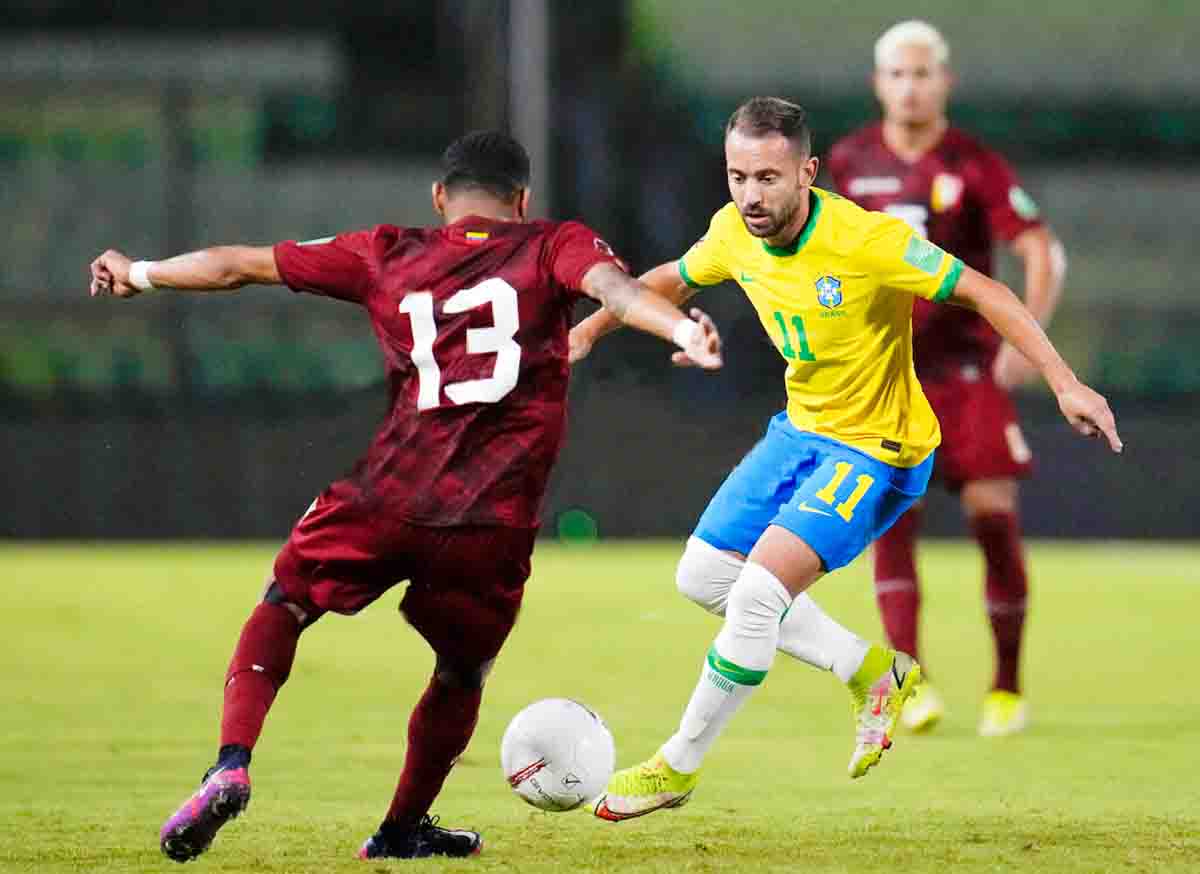 El Sumario - La Vinotinto por poco sorprende a Brasil en Caracas