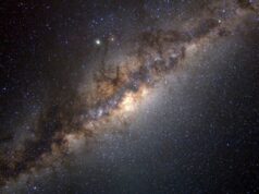 El Sumario - Astrónomos detectan señales de radio insólitas desde la Vía Láctea