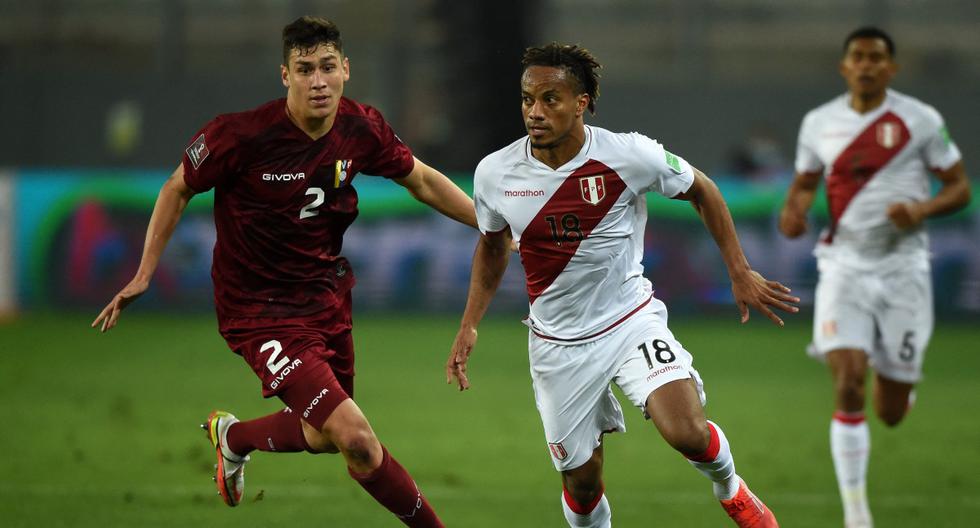 Venezuela juega contra Perú