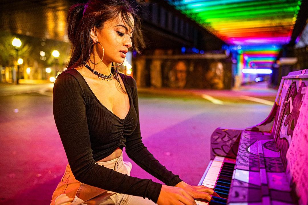 El Sumario - Mira la sorpresa que se llevó una artista callejera de Boston