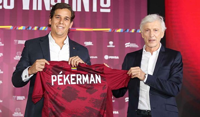 José Néstor Pékerman