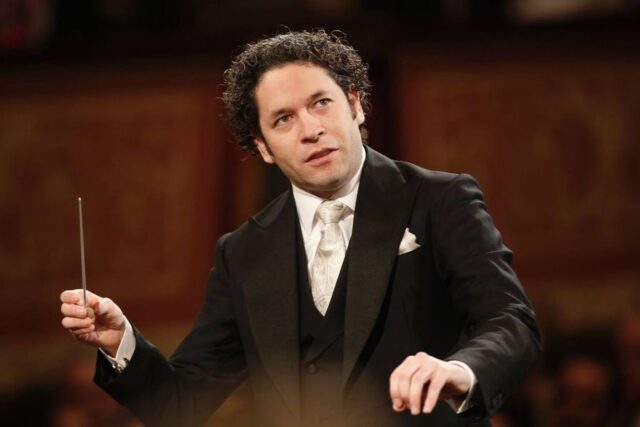 El Sumario - Gustavo Dudamel debutó con la Ópera de París Gustavo Dudamel