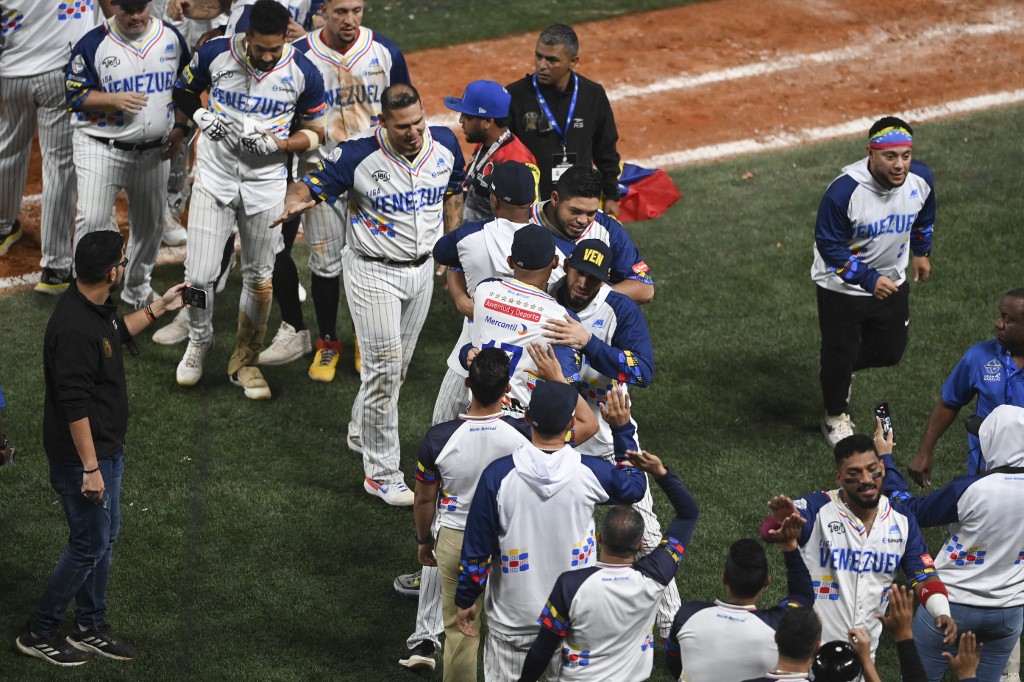 Leones del Caracas - Serie del Caribe