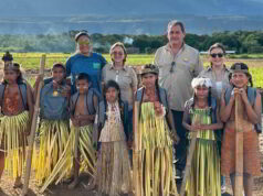 Hjalmar-Jesus-Gibelli-Gomez-La-Internacional-de-Seguros-realizo-visita-solidaria-a-la-comunidad-indigena-de-Tuaiwatoy-en-Canaima