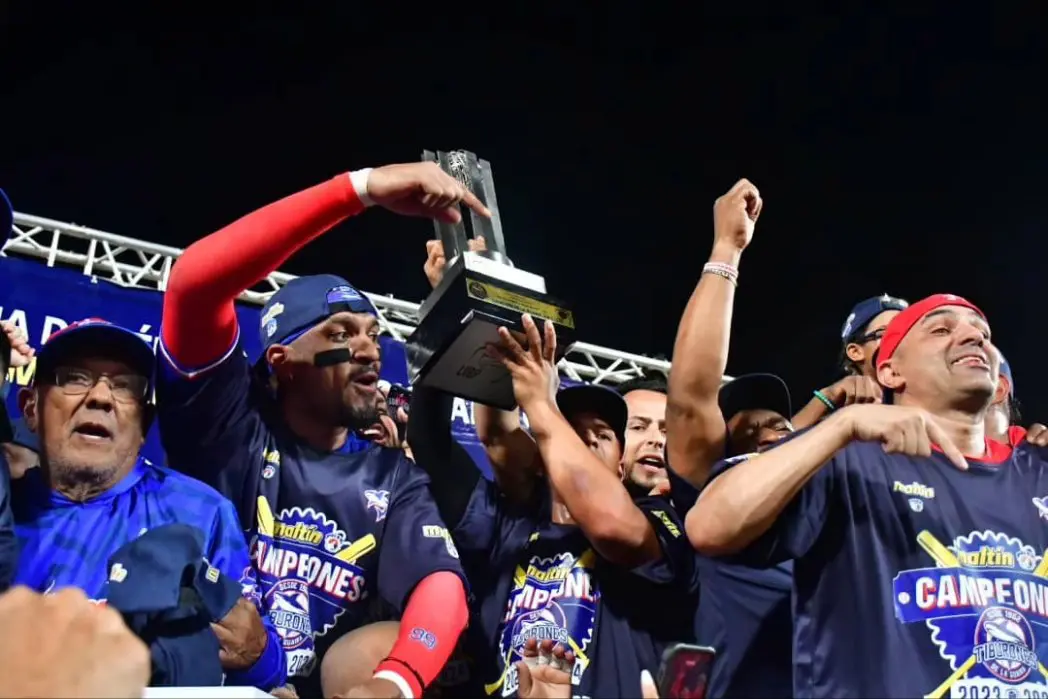 Tiburones de La Guaira - campeones de la LVBP