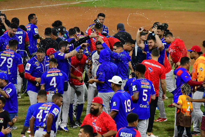 Tiburones de La Guaira