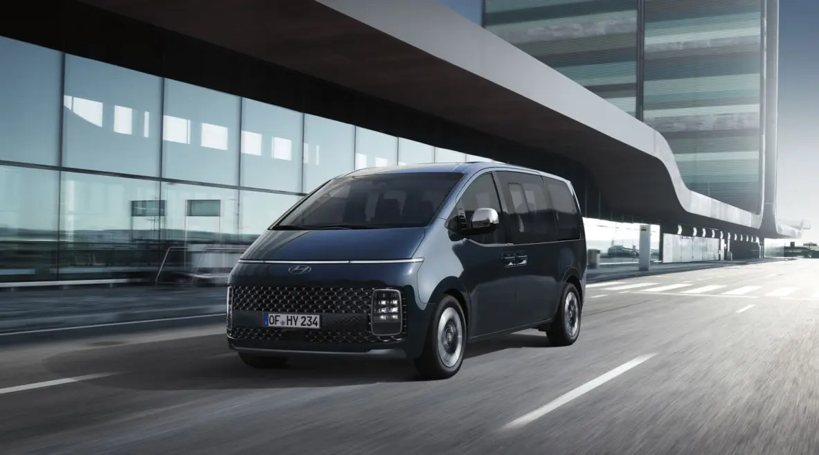Hyundai-Staria