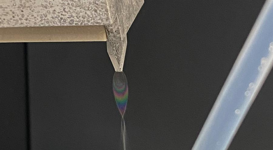 movimiento de electrones - experimento