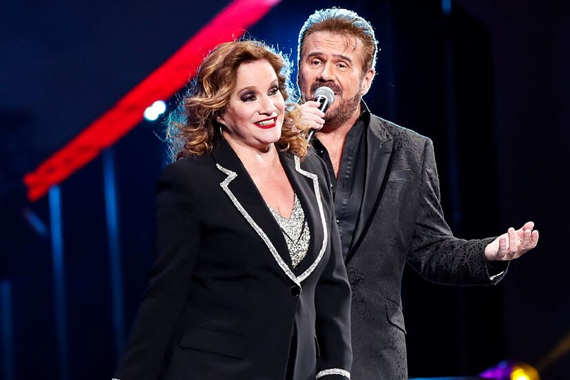 Lucía Galán - Pimpinela