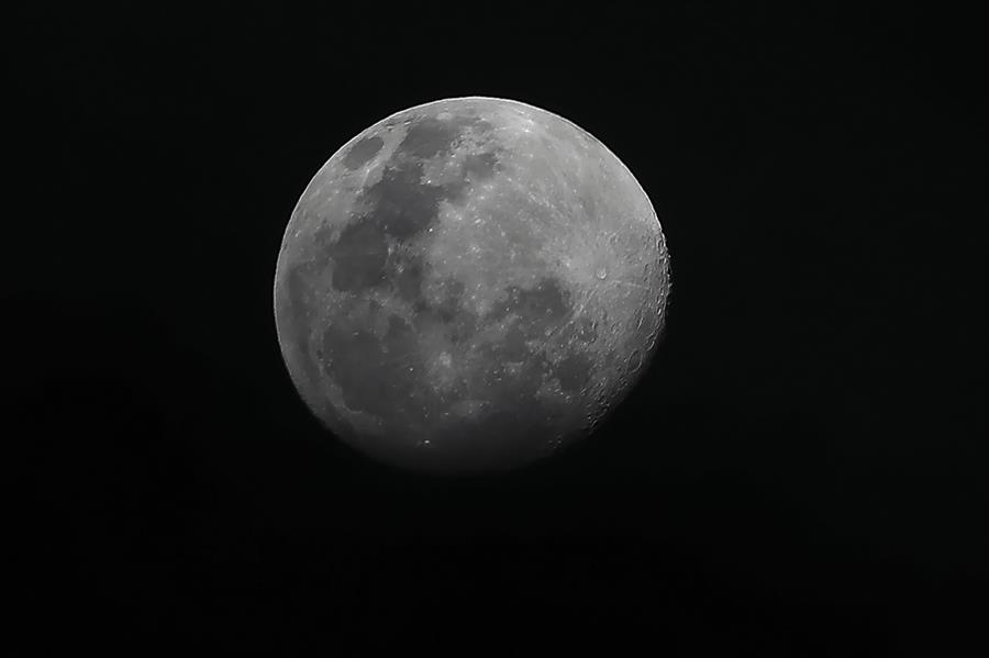 Luna