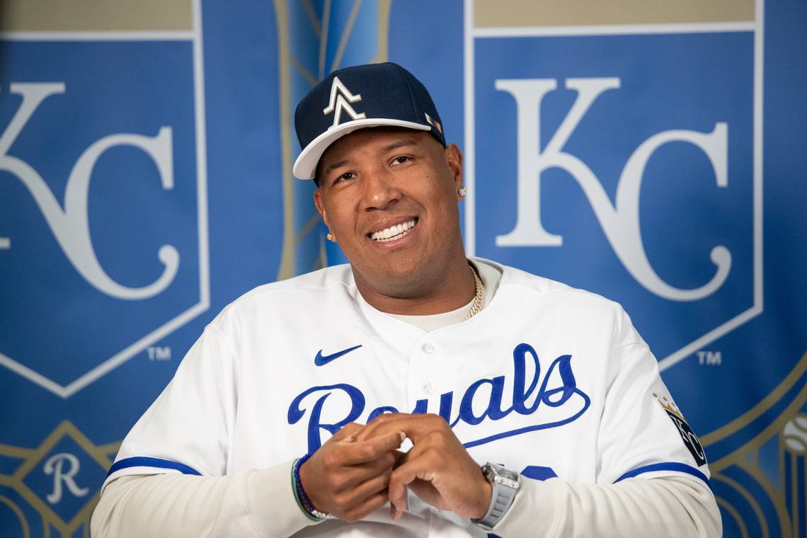 Salvador Pérez - MLB