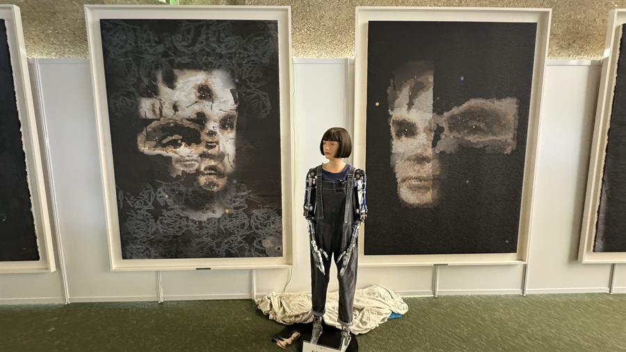 obra del robot Ai-Da