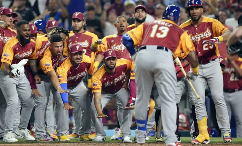 FVB - Clásico Mundial de Béisbol - Archivo