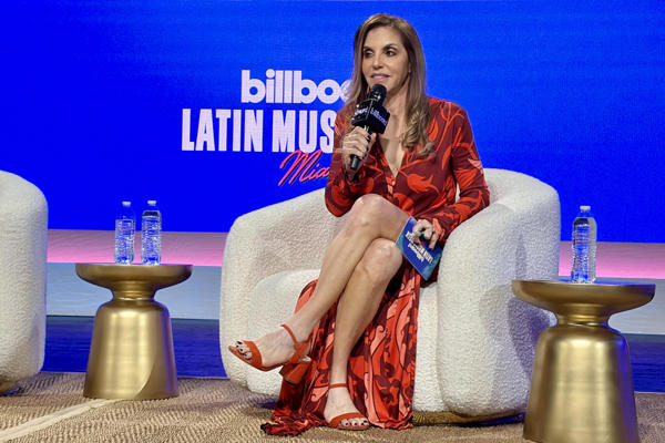 Billboard Latinos