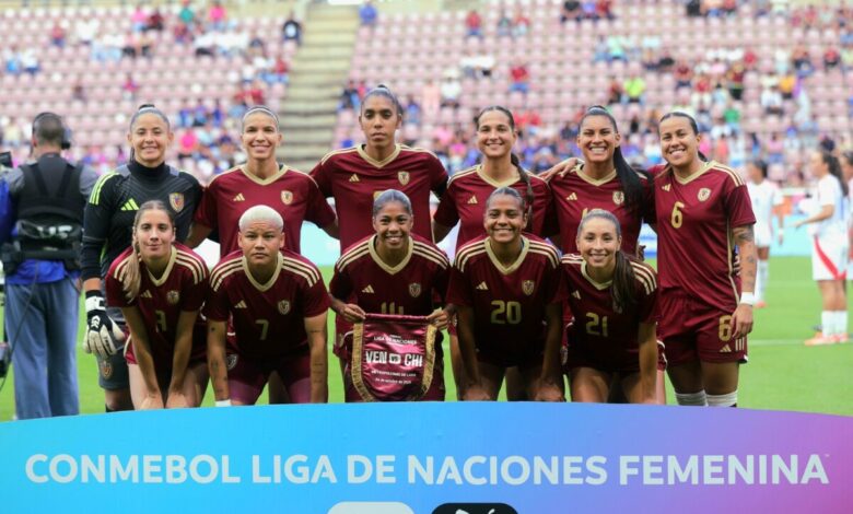 Vinotinto Femenina