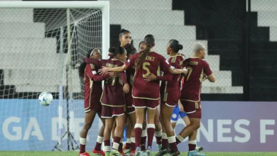 Vinotinto Femenina