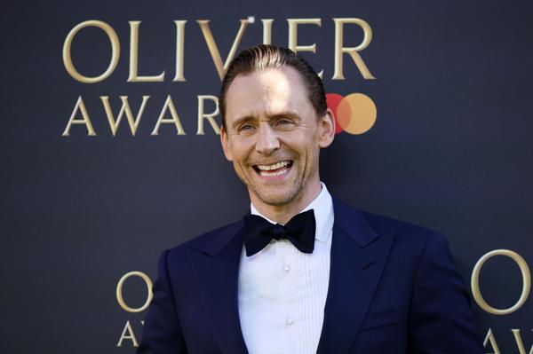 Tom Hiddleston