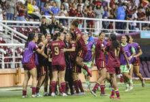 Vinotinto Femenina