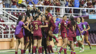 Vinotinto Femenina