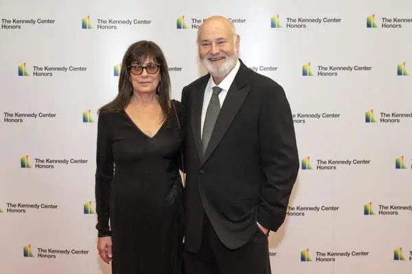 Rob Reiner y su esposa
