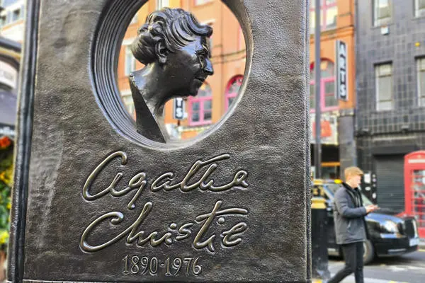 Agatha Christie