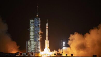 La misión china Shenzhou-23 despega rumbo a la estación espacial Tiangong