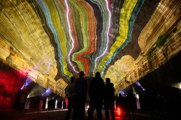 Sídney se enciende: arranca Vivid, el colosal lienzo de luz y arte del hemisferio sur
